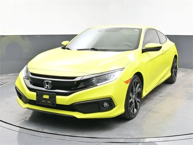 2019 Honda Civic Sport photo 4