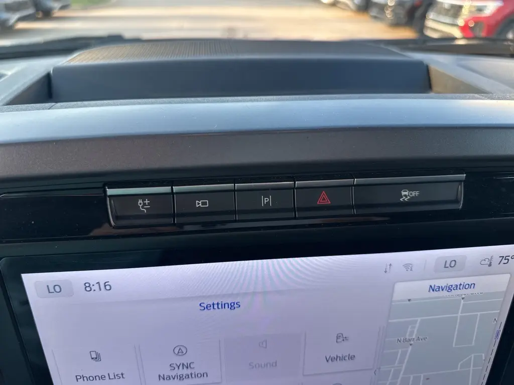 2024 Ford F-150 XLT photo 24