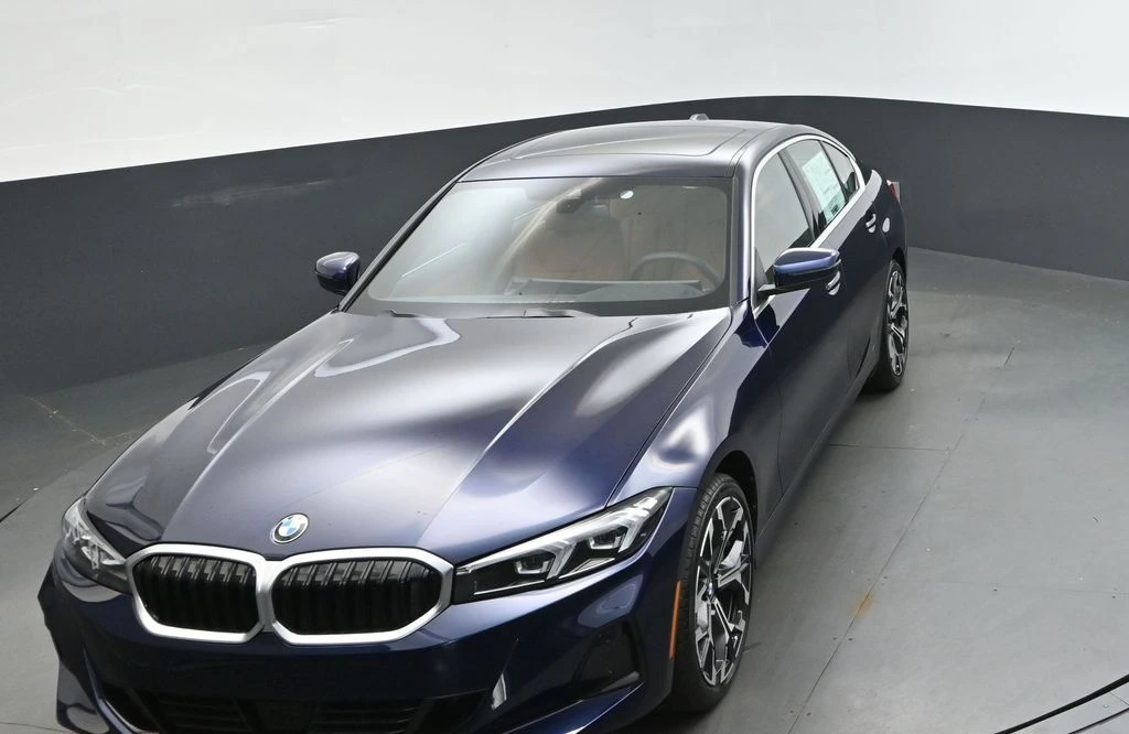 2026 BMW 3 Series 330i - Photo 30