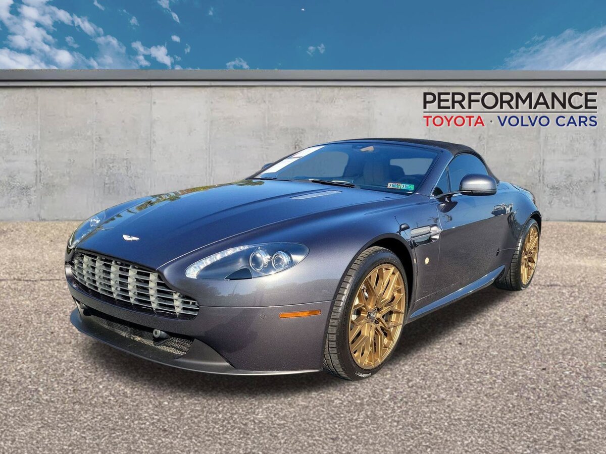 2016 Aston Martin V8 Vantage Base