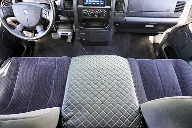 2005 Dodge Ram 3500 Pickup SLT - Photo 29