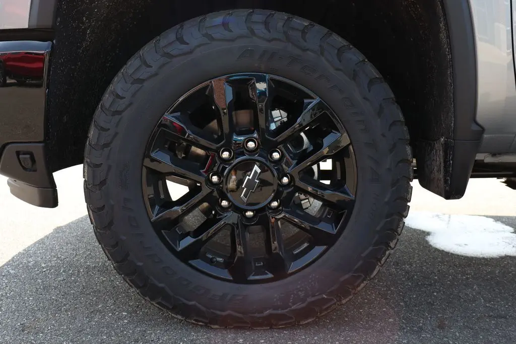 2026 Chevrolet Silverado 3500HD LT photo 27