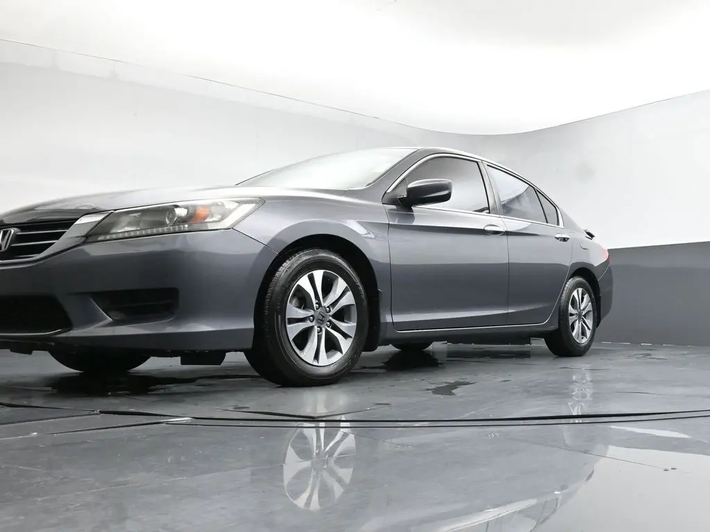 2015 Honda Accord LX photo 38