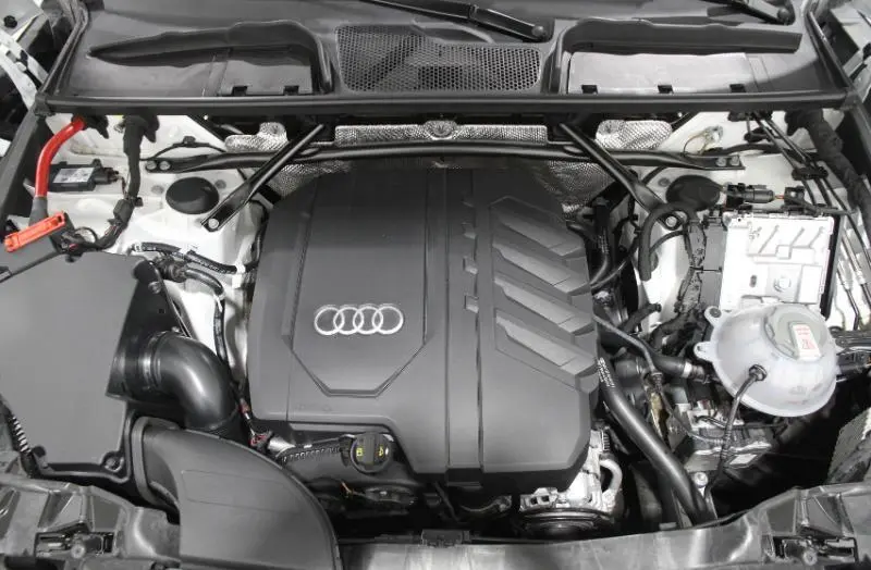 2024 Audi Q5 S line Premium Prestige photo 18