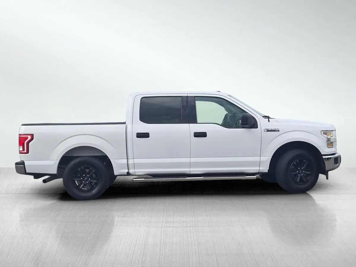 2017 Ford F-150 XLT photo 3