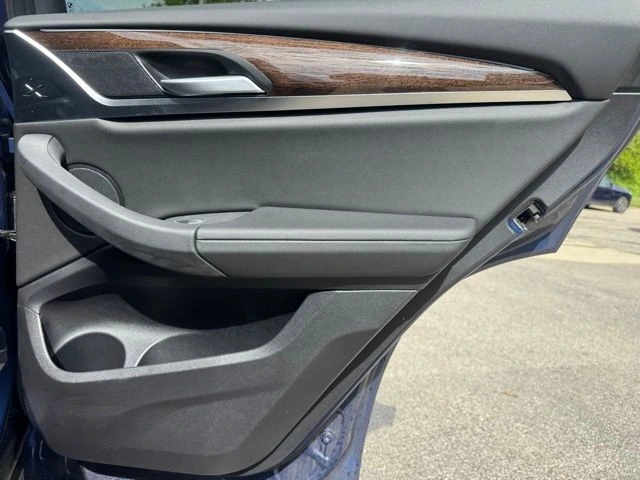 2025 BMW X4 30i - Photo 31
