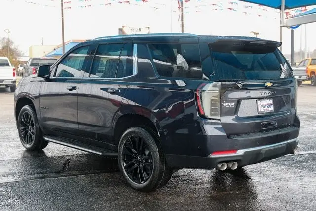 2026 Chevrolet Tahoe Premier photo 2