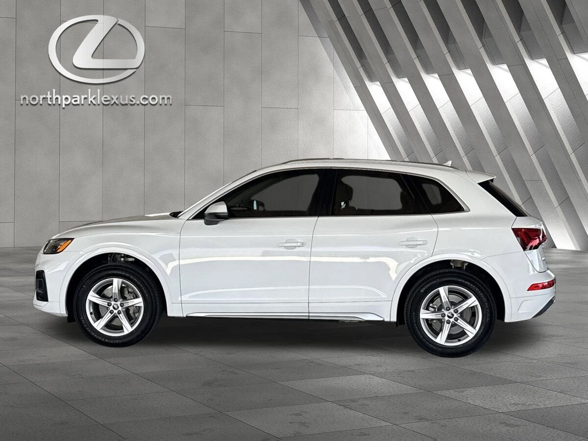 2021 Audi Q5 45 Premium's photo