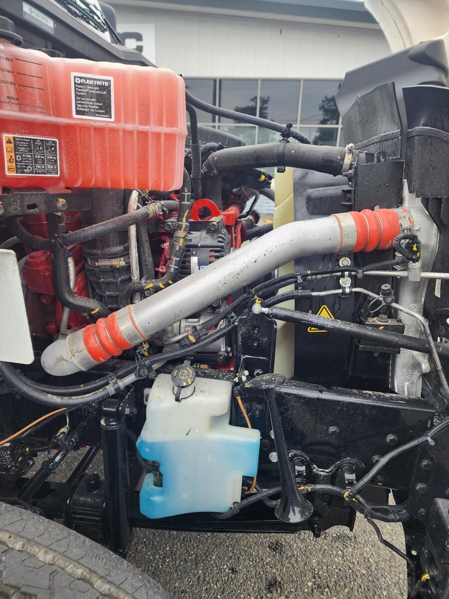 2025 International MV in Tacoma, WA — photo 4