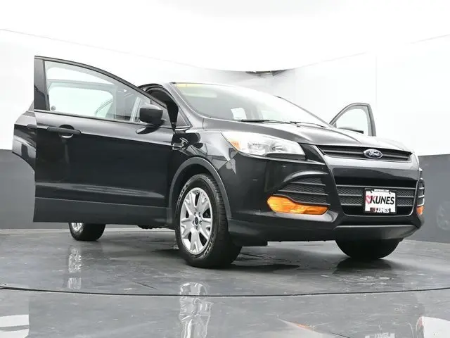 2015 Ford Escape S photo 54