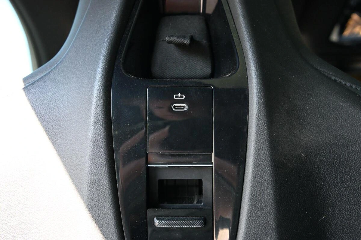 2024 BMW iX Base - Photo 20