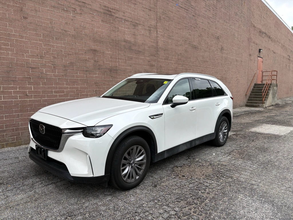 2024 Mazda CX-90 PHEV Preferred Package's photo
