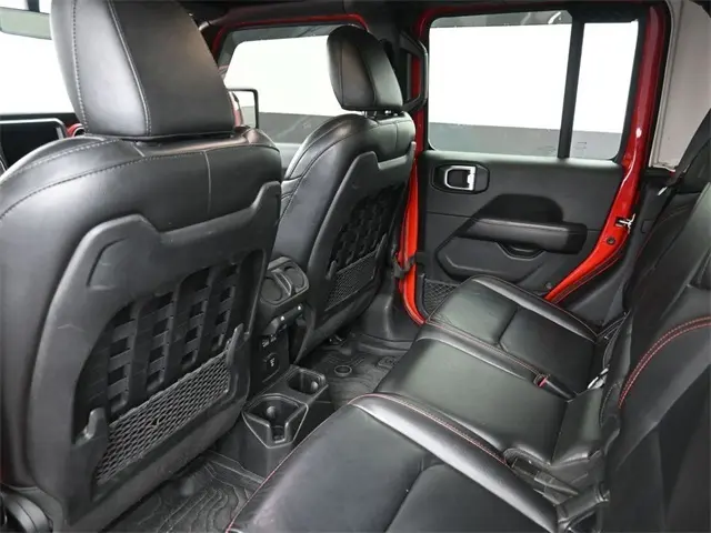 2021 Jeep Gladiator Rubicon photo 23
