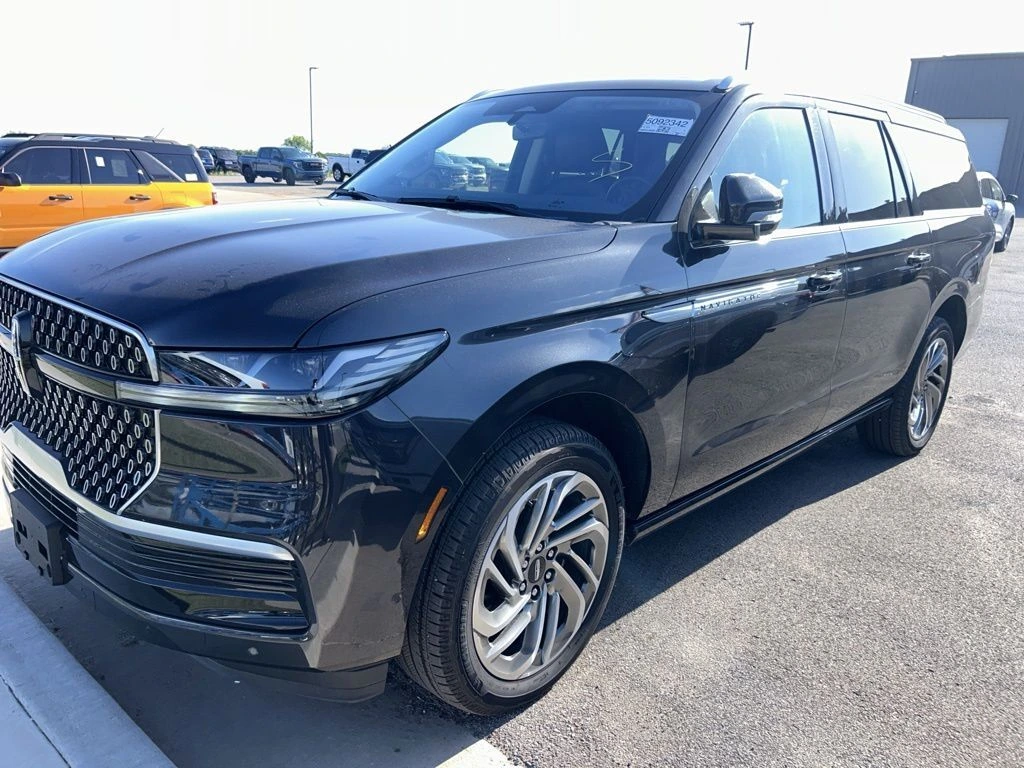 2025 Lincoln Navigator Reserve L 4WD's photo
