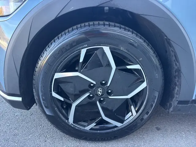 2023 Hyundai Ioniq 5 SEL photo 4