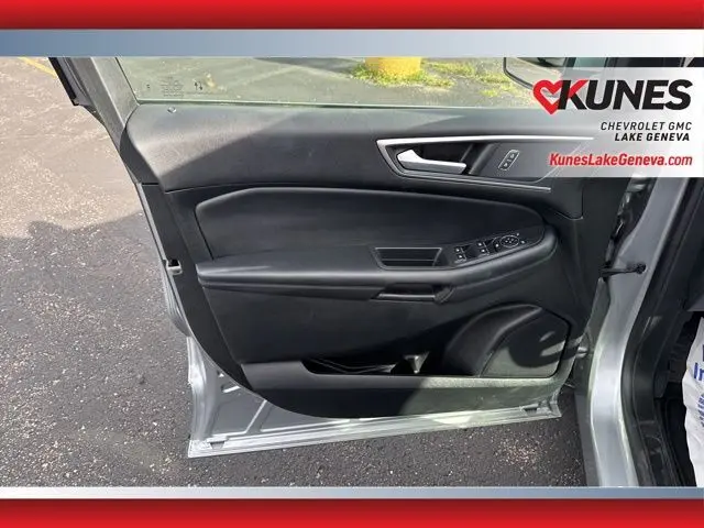 2024 Ford Edge SEL photo 10