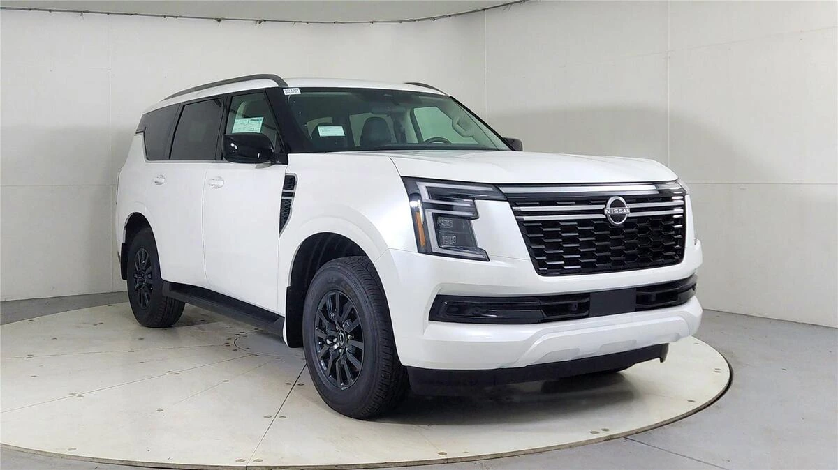2026 Nissan Armada SV's photo