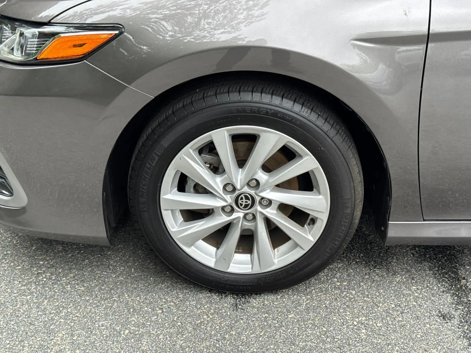 2024 Toyota Camry LE photo 9