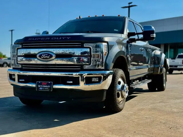 2019 Ford F-350 photo 4