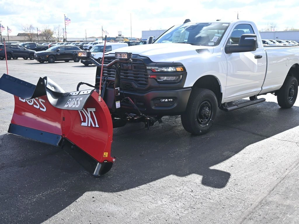 2025 RAM 2500 Tradesman - Photo 10