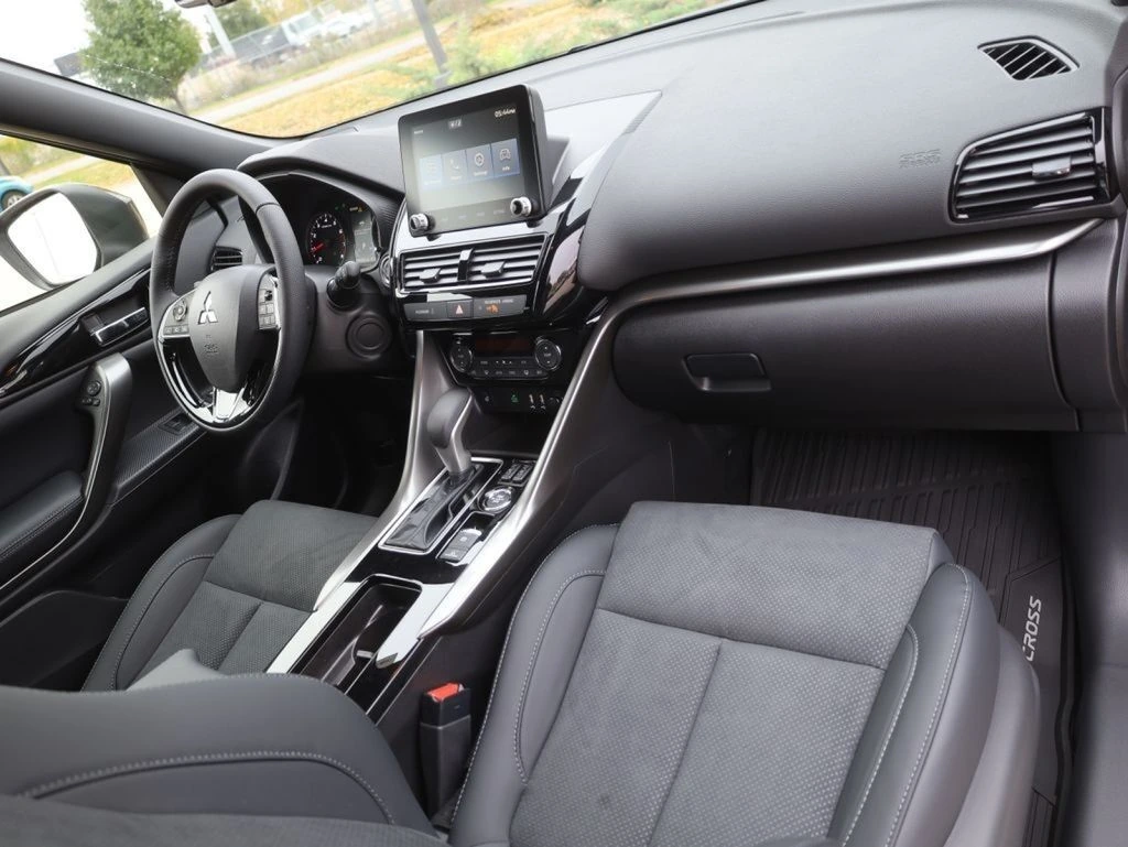 2026 Mitsubishi Eclipse Cross Black Edition - Photo 16