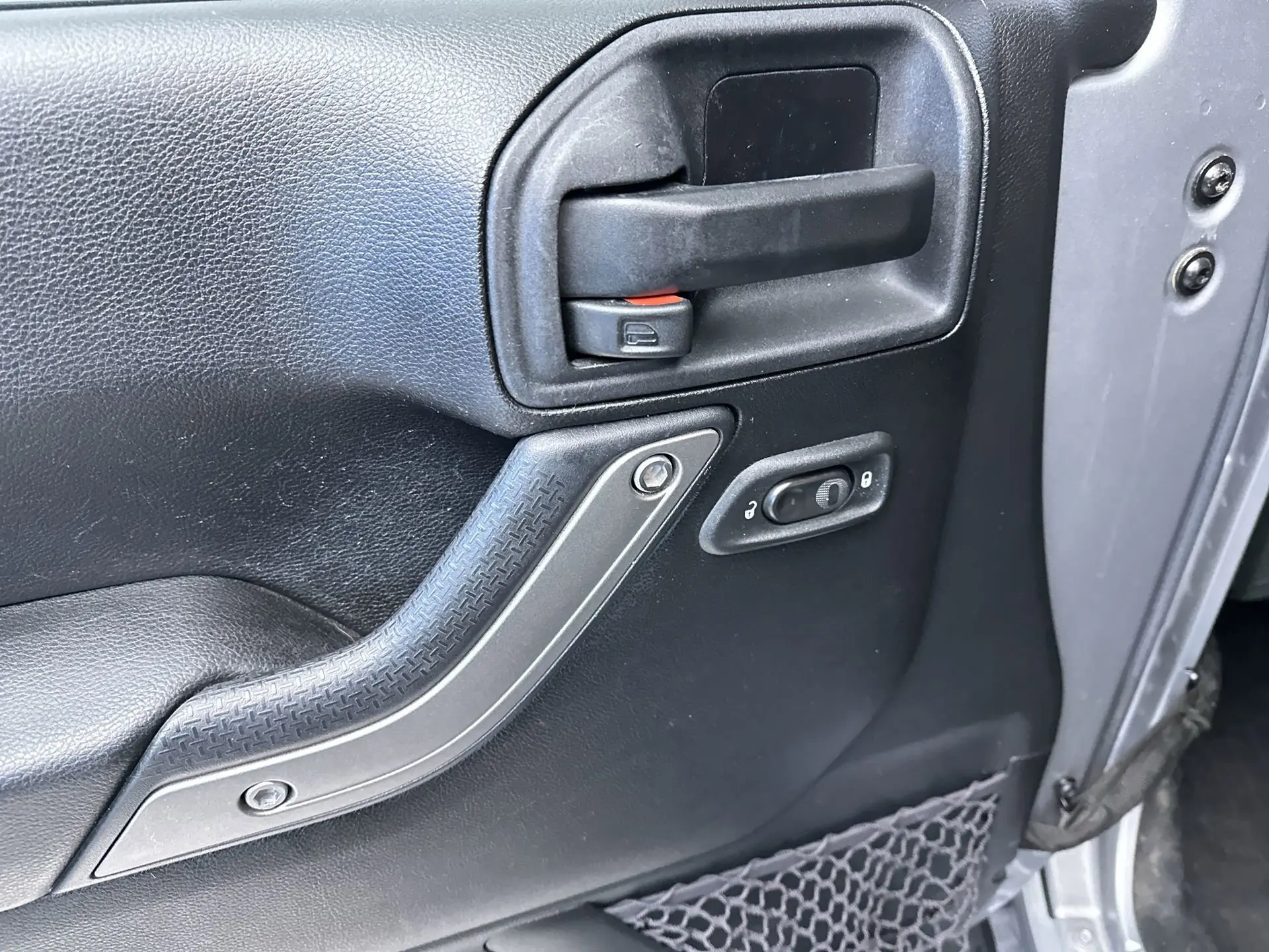2015 Jeep Wrangler Unlimited Sport photo 14