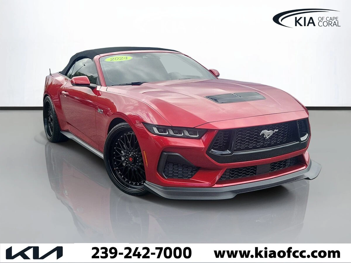 2024 Ford Mustang GT Premium Convertible's photo