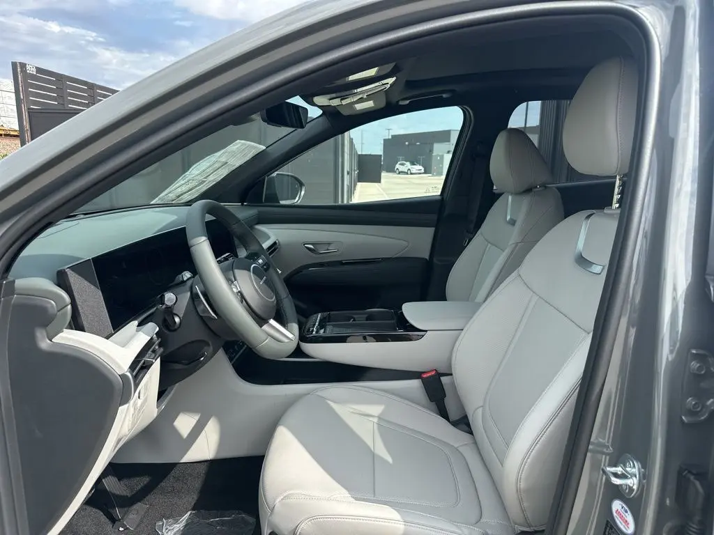 2026 Hyundai Tucson Limited photo 20