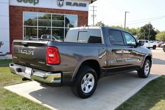 2025 Ram 1500 Big Horn photo 34