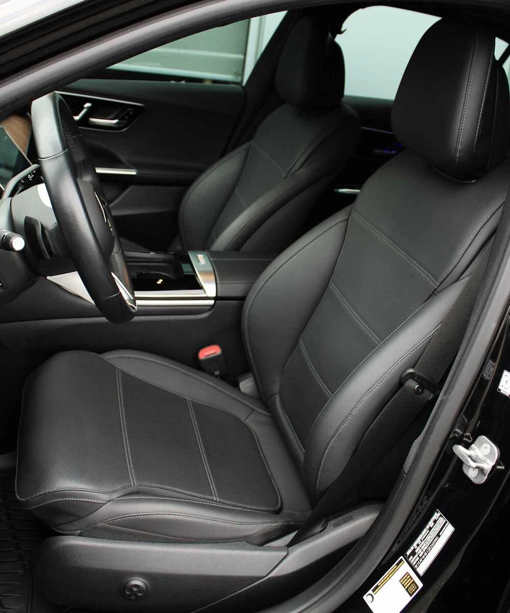 2025 Mercedes-Benz C-Class Sedan C 300 - Photo 19