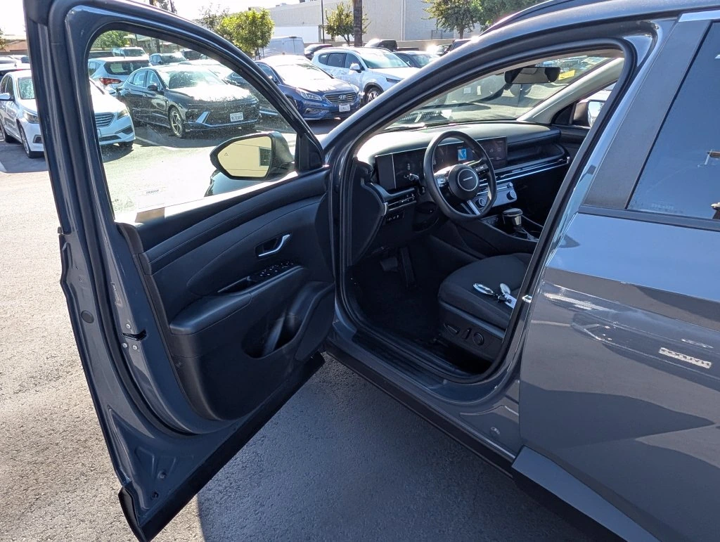 2025 Hyundai Tucson SEL - Photo 34