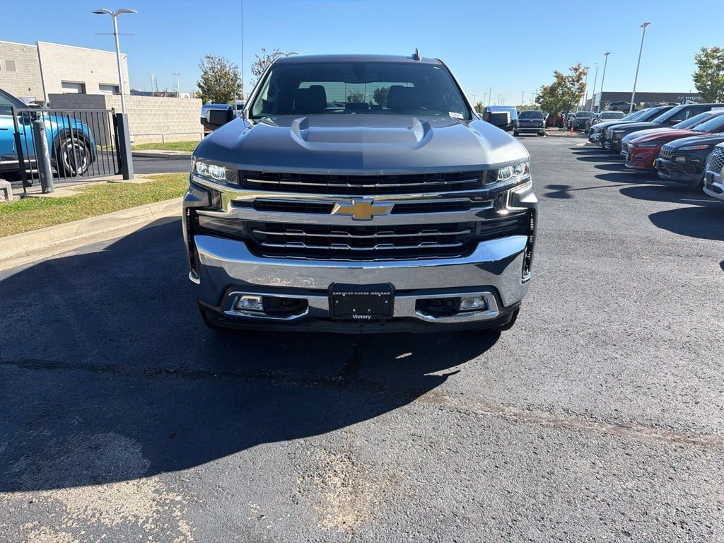 Used 2020 Chevrolet Silverado 1500 LTZ with VIN 3GCUYGET7LG434096 for sale in Kansas City