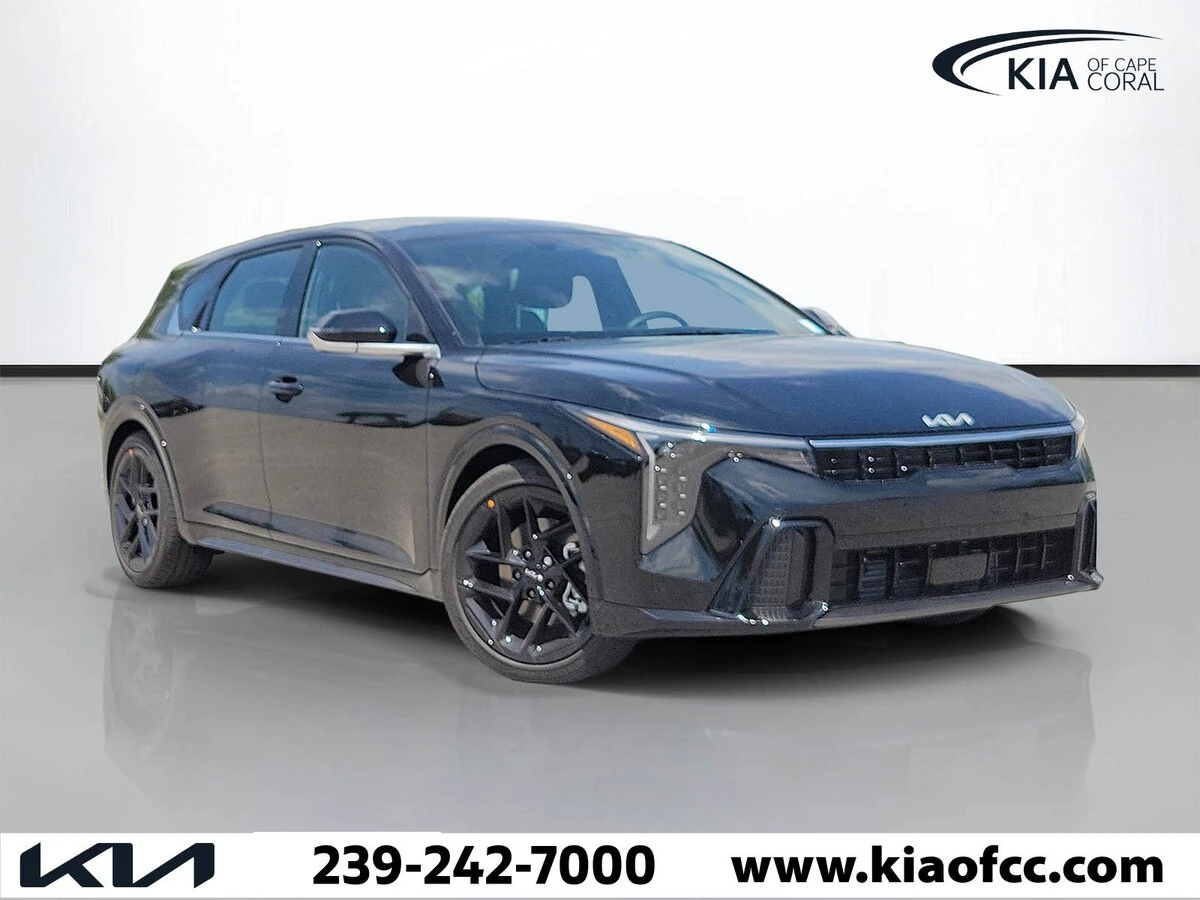 2026 Kia K4 GT-Line Turbo AT Hatchback's photo