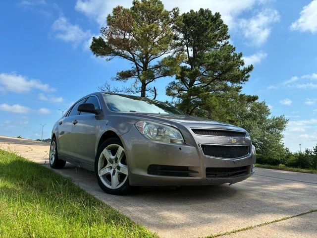 2011 Chevrolet Malibu 1LS's photo