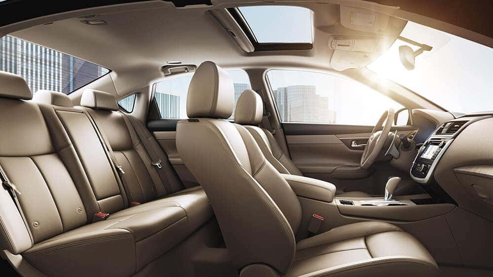 2017 Nissan Altima beige leather front and rear seats with sunroof