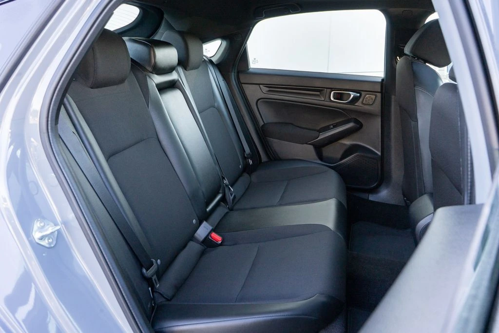 2026 Honda Civic Hatchback Sport - Photo 20