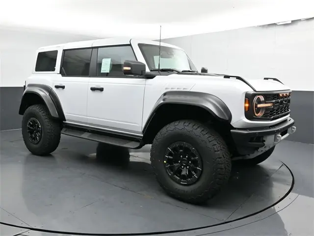 2025 Ford Bronco Raptor photo 2