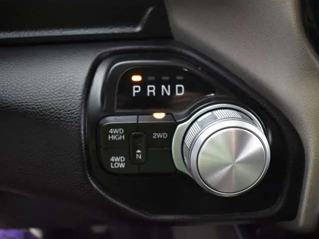 2024 Ram 2500 Laramie photo 23