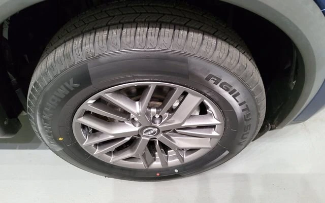 2023 Nissan Rogue S - Photo 38