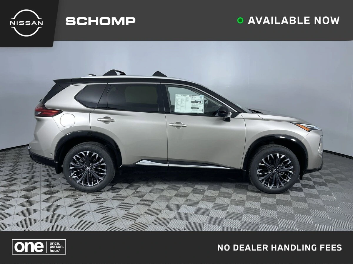 2026 Nissan Rogue Platinum's photo