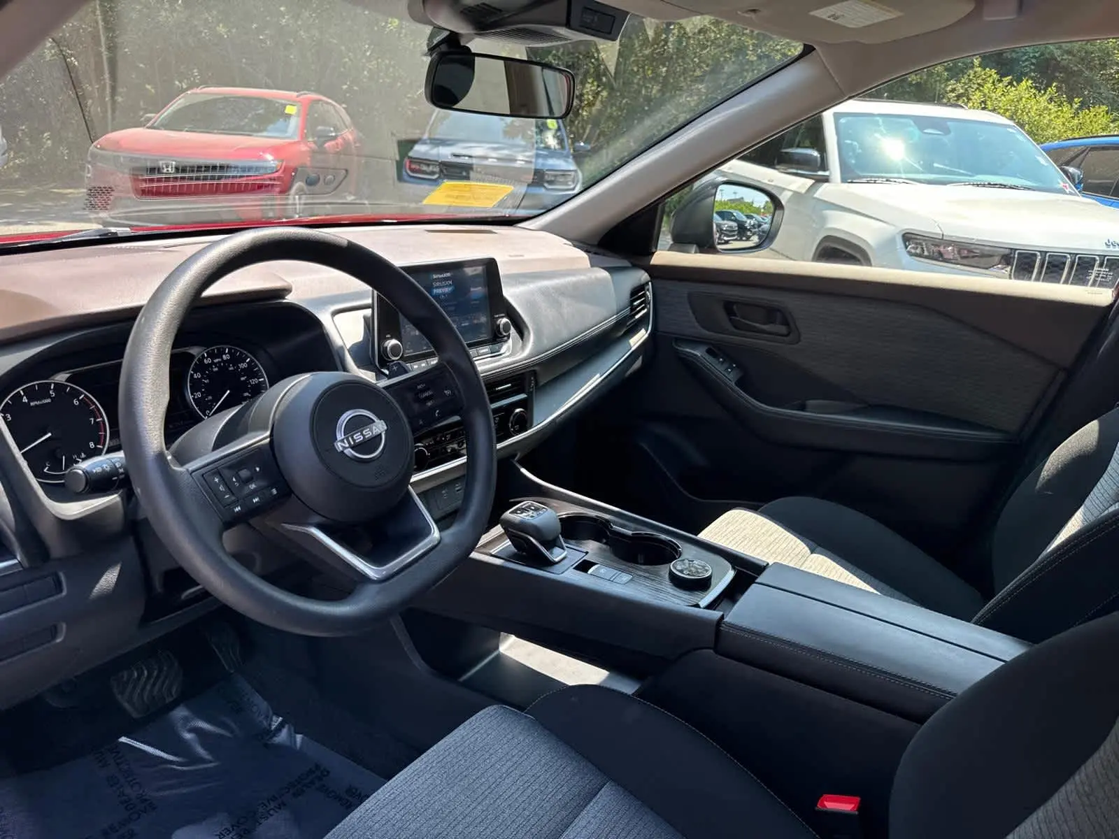 2022 Nissan Rogue S photo 12