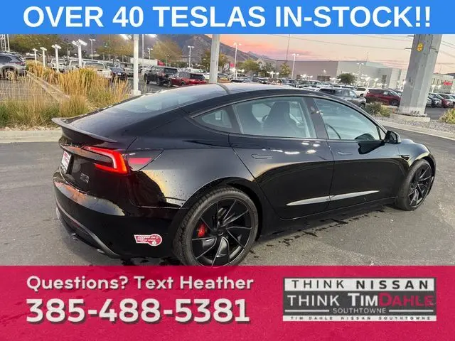 2024 Tesla Model 3 Performance photo 5