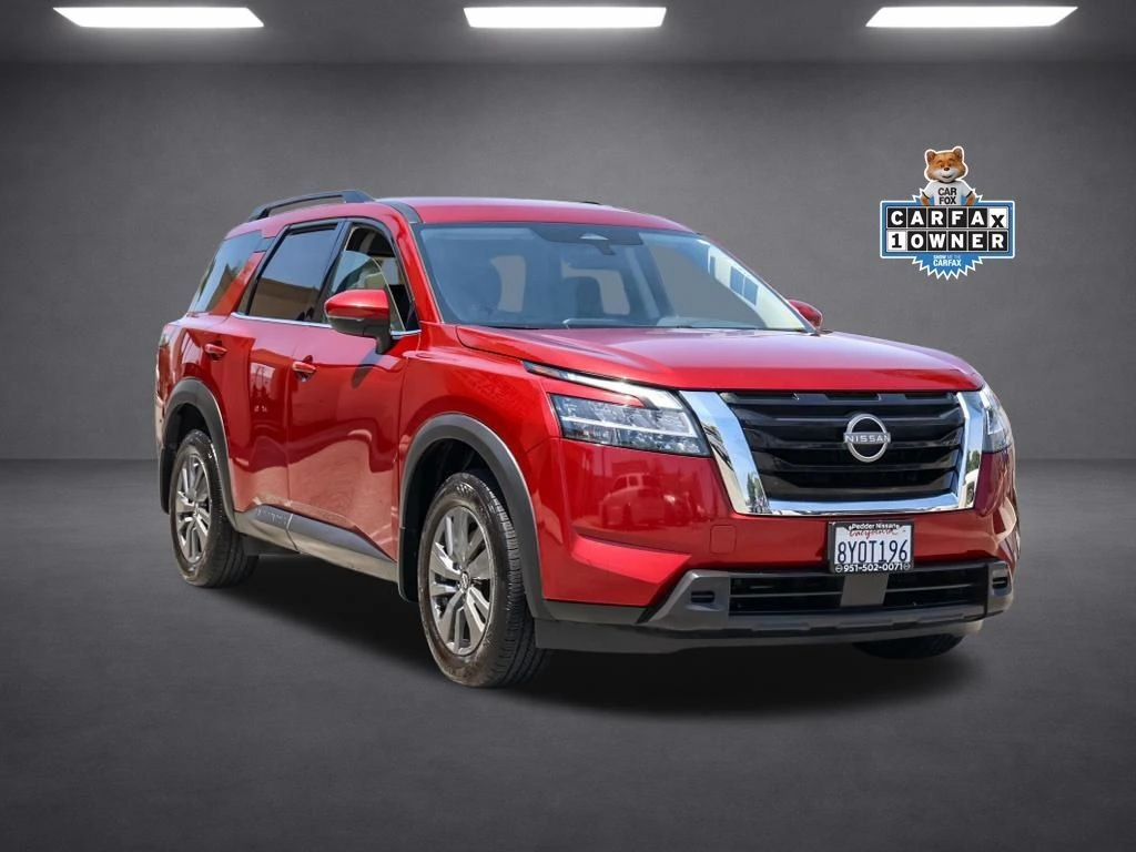 2022 Nissan Pathfinder SV 2WD's photo