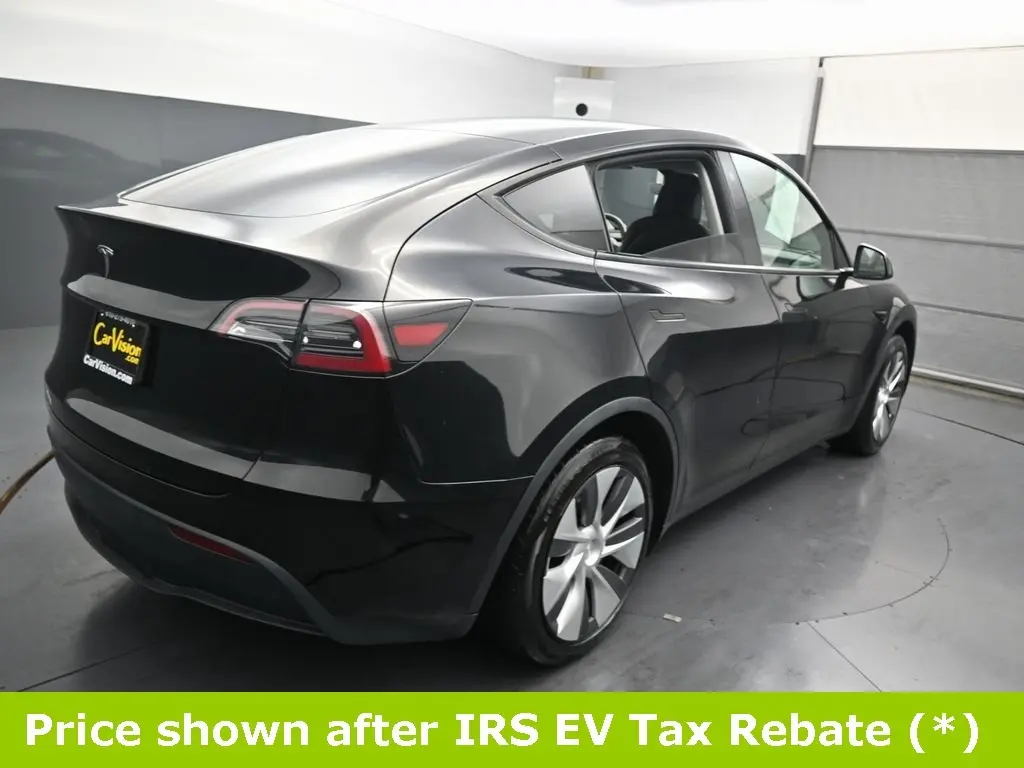 2021 Tesla Model Y Standard Range photo 11