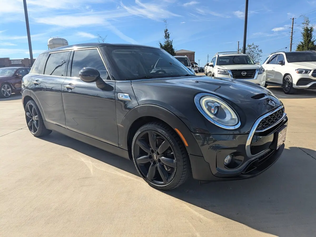 2016 MINI Clubman S's photo