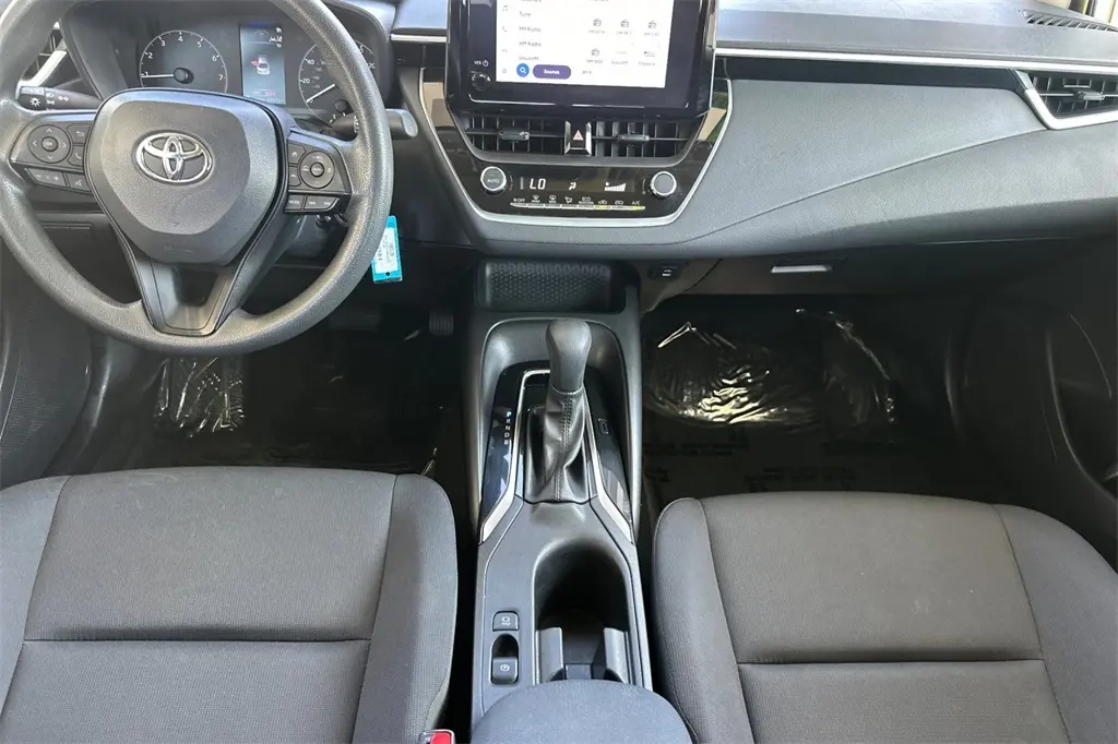 2023 Toyota Corolla LE photo 10