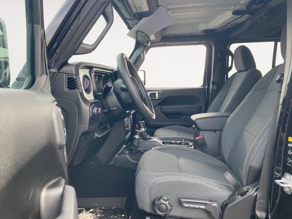 2026 Jeep Wrangler 4-Door Sport - Photo 19