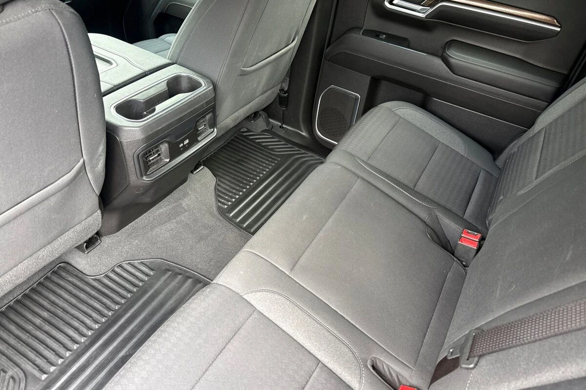 2022 Chevrolet Silverado 1500 RST - Photo 12