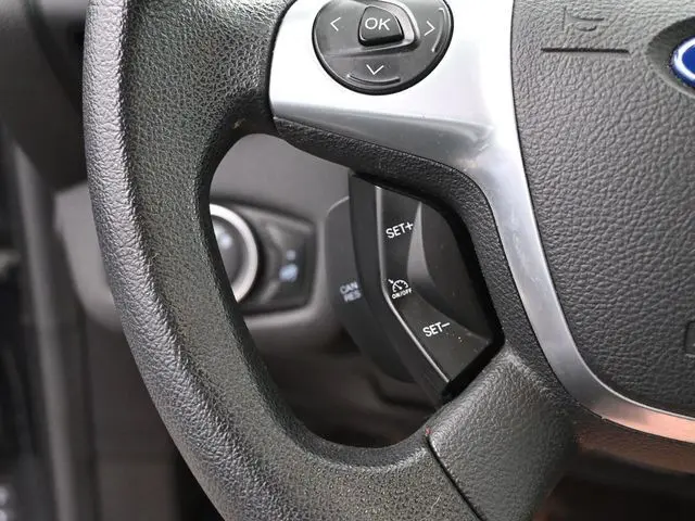 2015 Ford Escape S photo 20