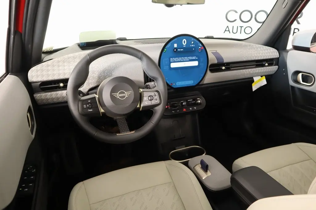 2025 Mini Cooper 4 Door Hardtop S photo 2